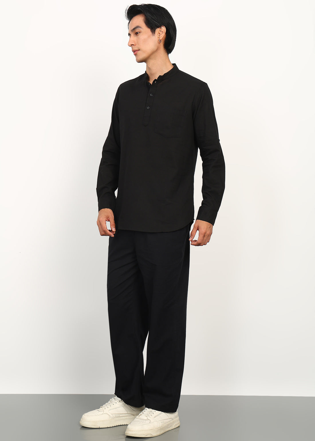 Fabmade Noir Linen Kurta Set